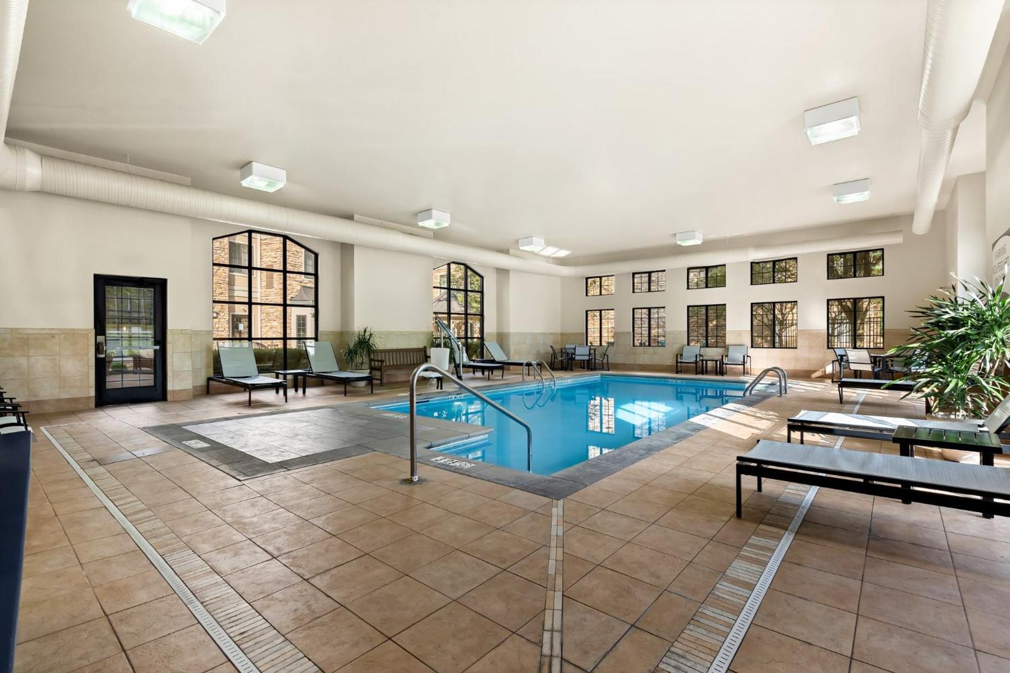 Staybridge Suites - Cincinnati North By Ihg West Chester Esterno foto
